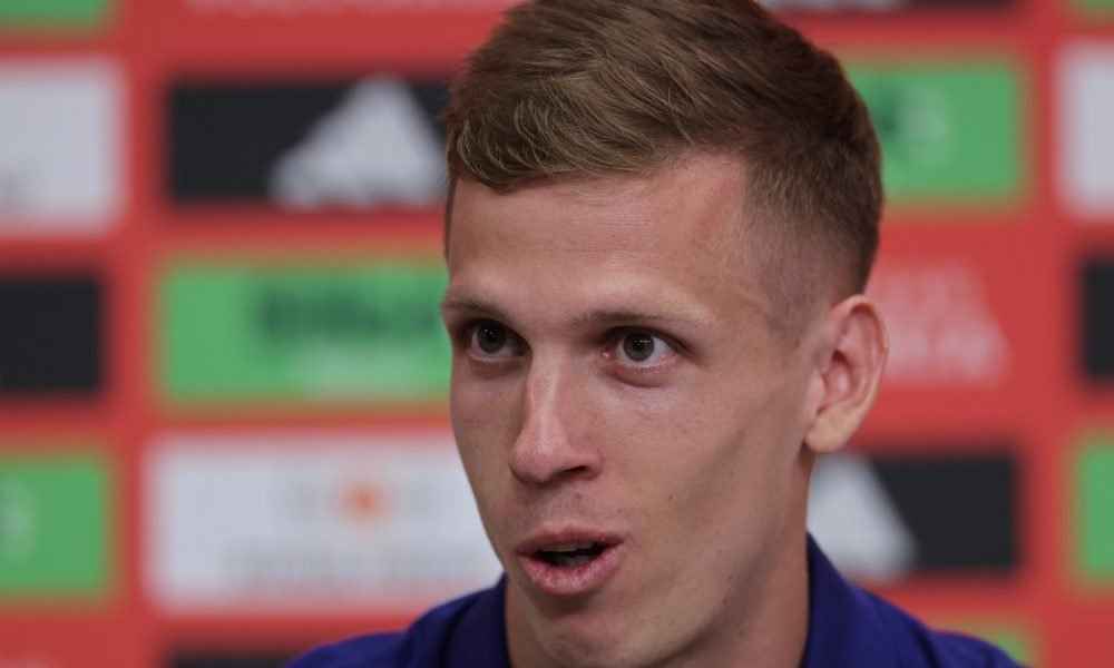 Official: Barcelona midfielder to return to club as national team confirm muscle injury