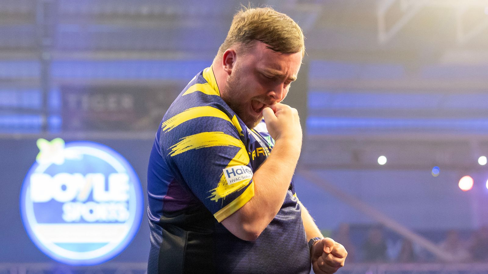 Players Championship: Luke Littler bounces back from recent defeats to claim Event 32 title and qualify for Finals | Darts News