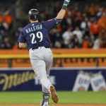 Raleigh, Suarez, Crawford homer and Mariners top Tigers 8-4 for a 2-1 lead in the AL Division Series