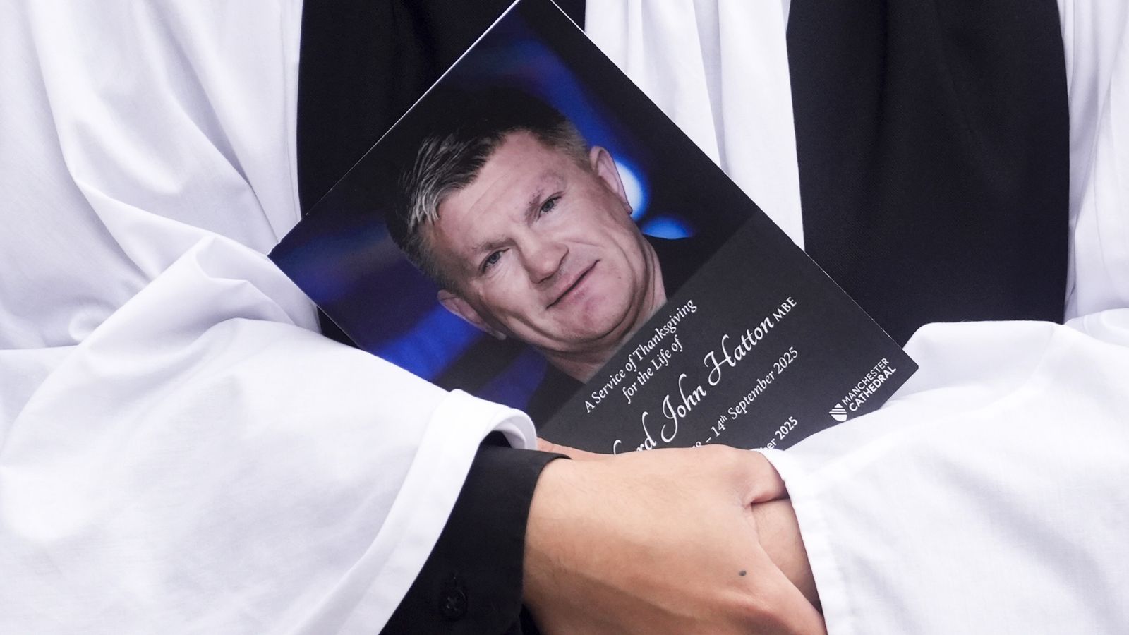 Ricky Hatton funeral: Thousands line the streets as former world boxing champion laid to rest in Manchester | Boxing News