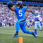 Rico Dowdle backs up talk, steamrolls Cowboys for 239 yards