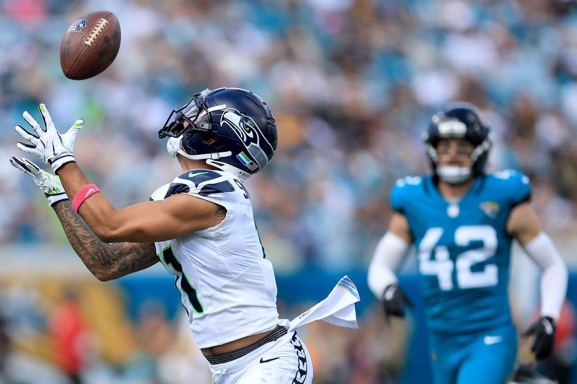 Sam Darnold brilliant again, defense responds, Seahawks win 23-12 at Jaguars