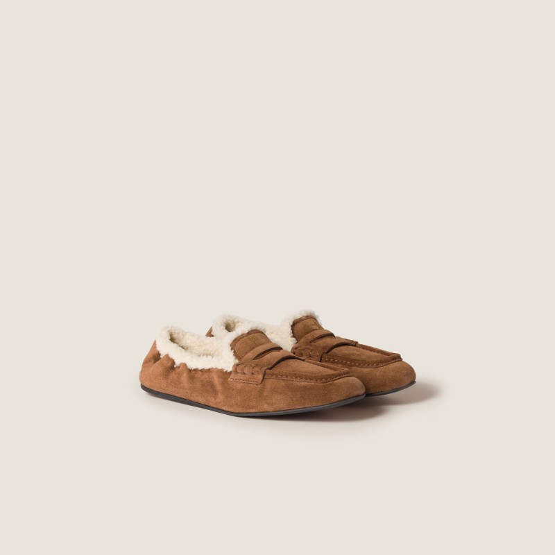 Shop the Coziest (And Cutest) Lined Loafers and Slides for Fall and Winter