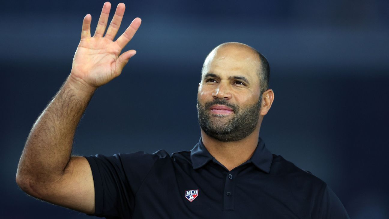 Source: Albert Pujols, Angels break off talks; to meet with Padres