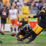 Source: Players miffed over surface at Steelers' Acrisure Stadium