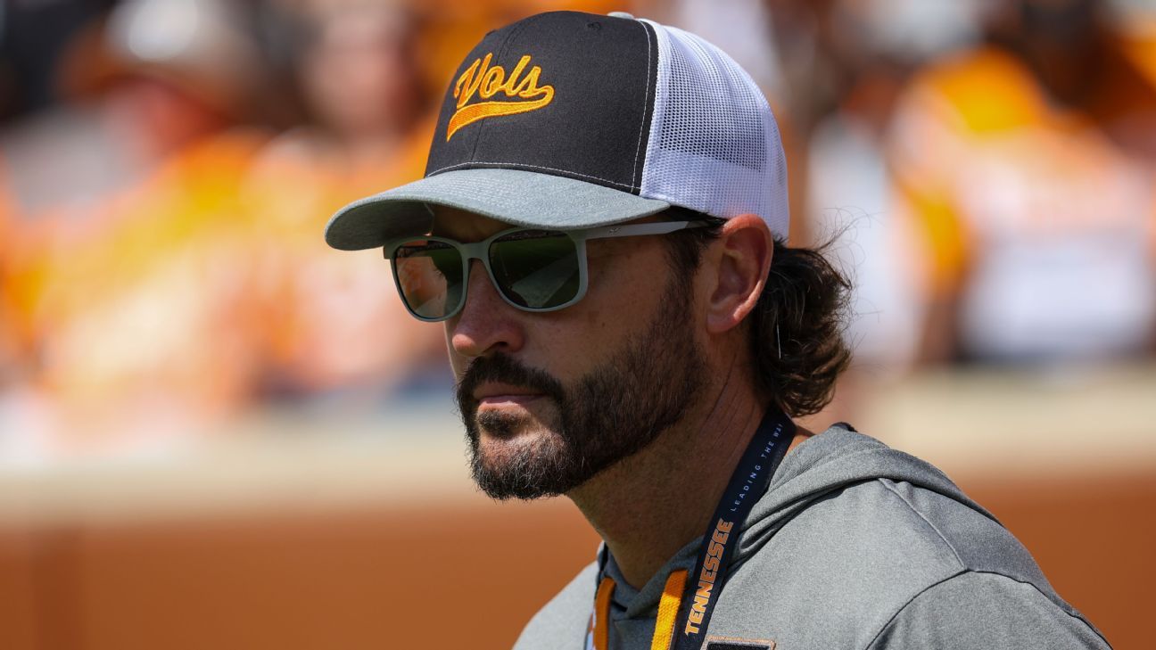 Sources: Tennessee’s Vitello favorite to land Giants job