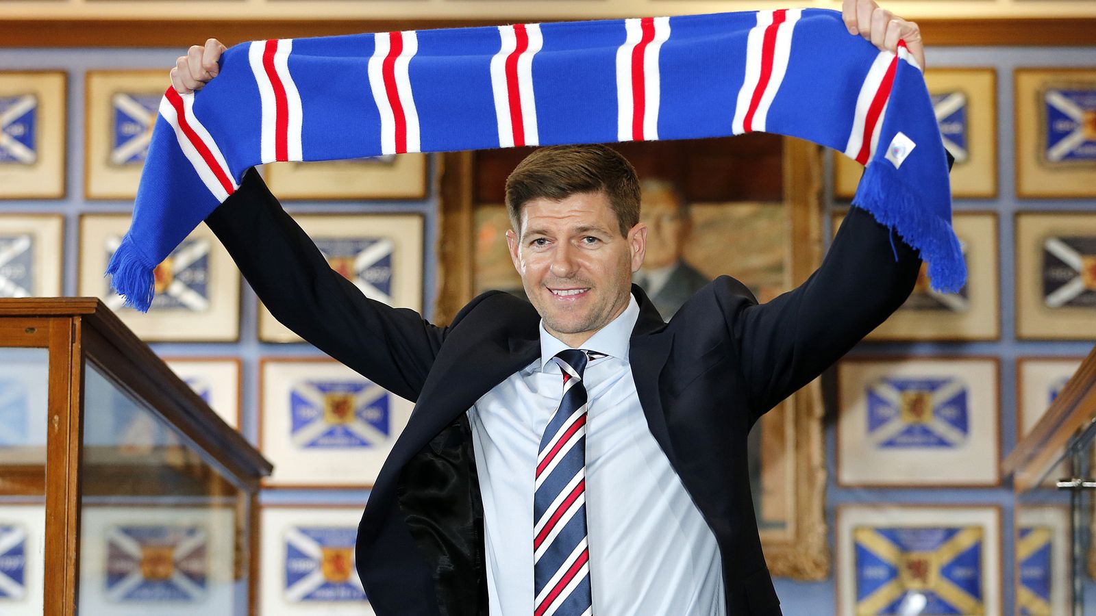 Steven Gerrard to Rangers: Kris Boyd says Liverpool legend can lift standards and end fans’ discontent if he returns | Football News