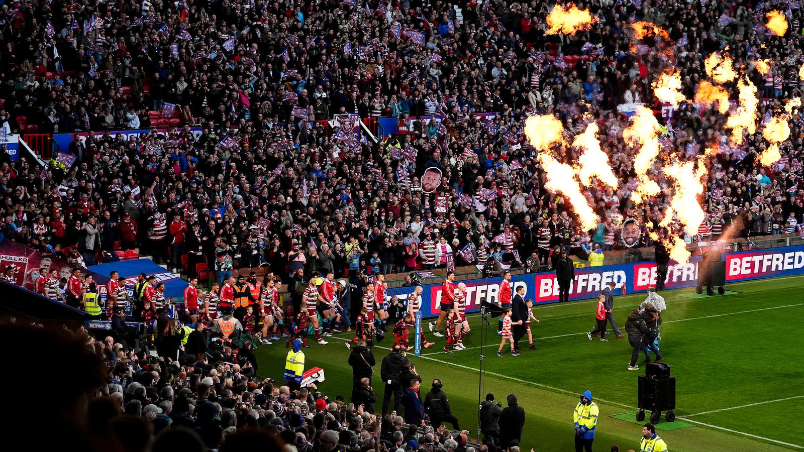 Super League Grand Final : ‘Repeat or revenge?’ Welcome to Rugby League’s heavyweight rematch as Hull KR and Wigan Warriors face off | Rugby League News