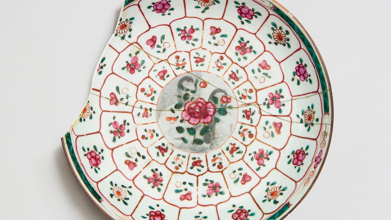 The Story of a Marriage and Its End—Told in Gifts