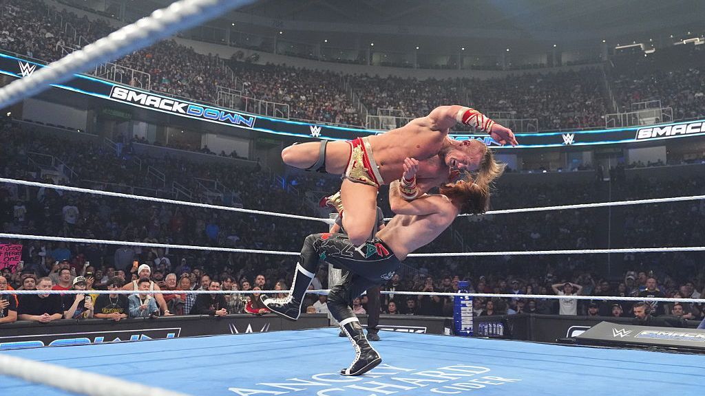 WWE ‘SmackDown’ highlights: Dragunov returns, Rhodes DQ, more