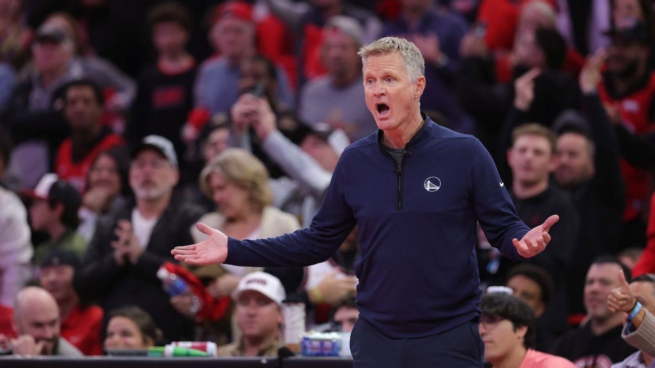 Warriors’ Steve Kerr waiting until after season to address deal