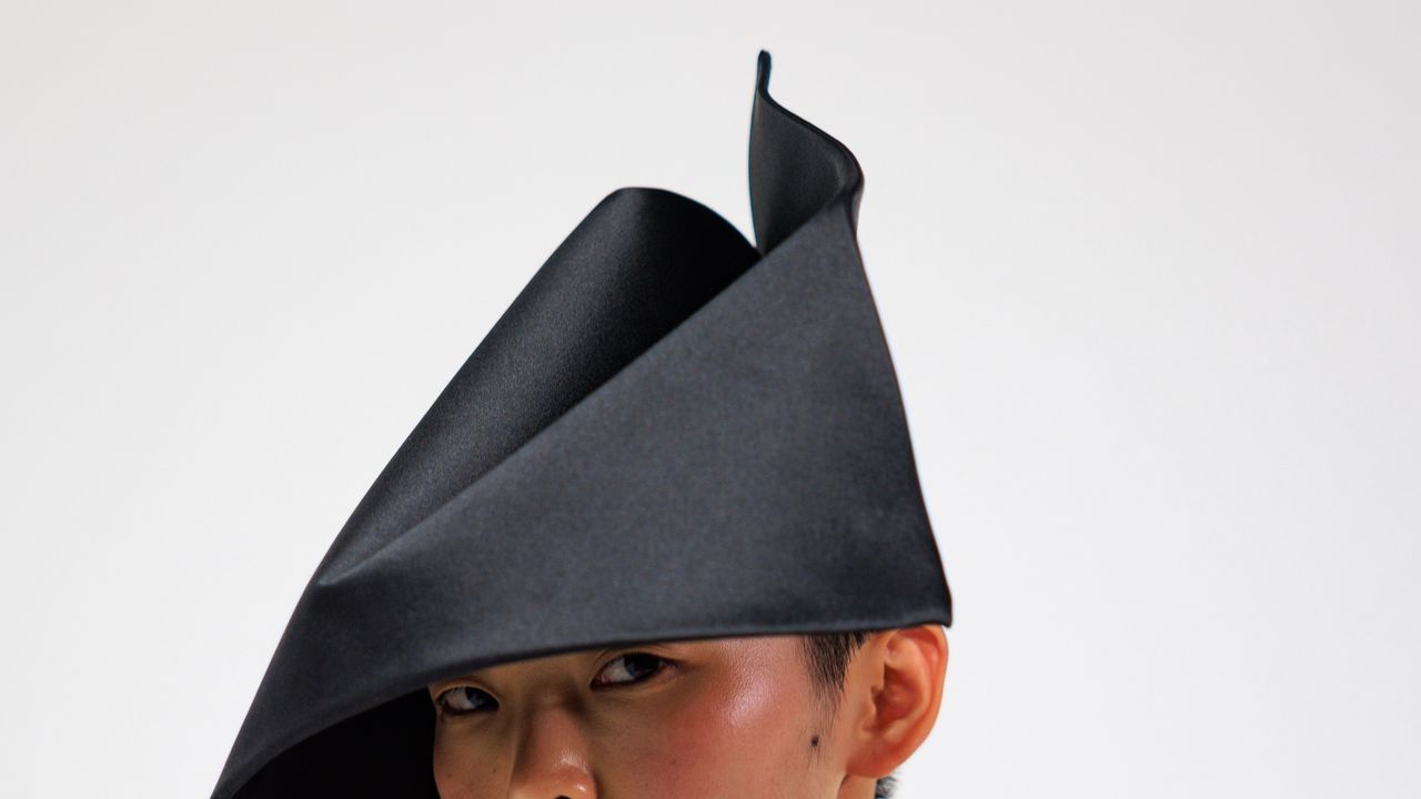 What Does Beauty Mean at Jonathan Anderson’s Dior? An Exclusive Backstage Look