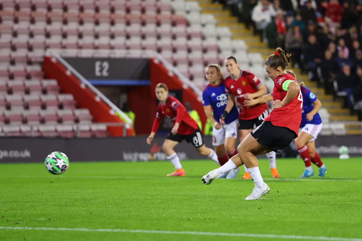 Women’s Champions League Briefing: Man Utd’s debut delight, sloppy Chelsea and are Barca back?