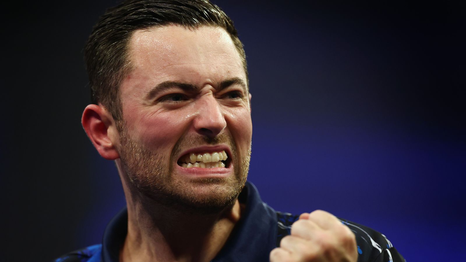 World Grand Prix darts: Luke Humphries beats Nathan Aspinall as James Wade makes first-round exit in Leicester | Darts News