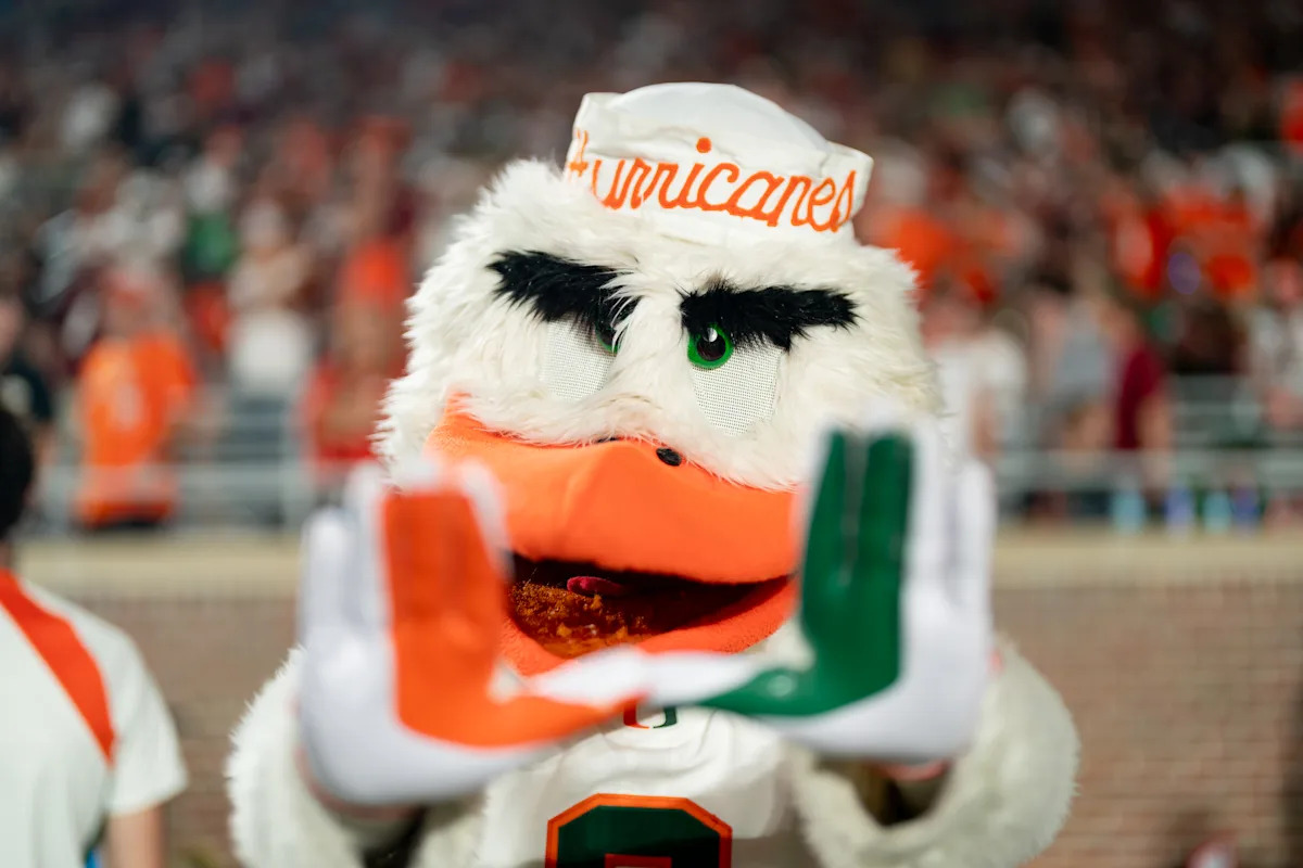Yahoo Top 10: Who survived upset Saturday to end up on top?